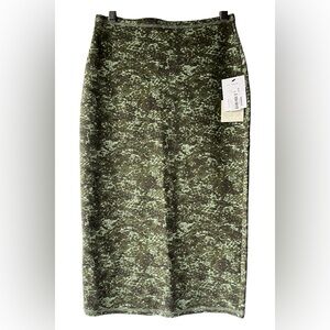 RVCA Midi Skirt Camo Print Skirt Green Camo Womens Small Skirt
